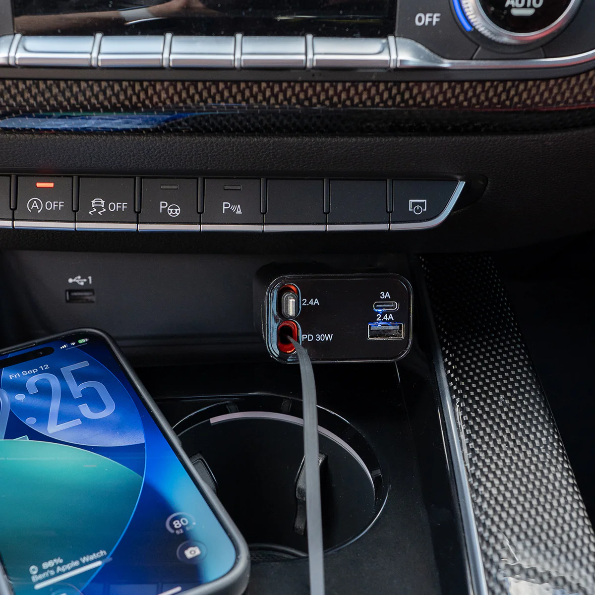 Multi-Port Car Charger – 30W with Retractable Cords - Image 8
