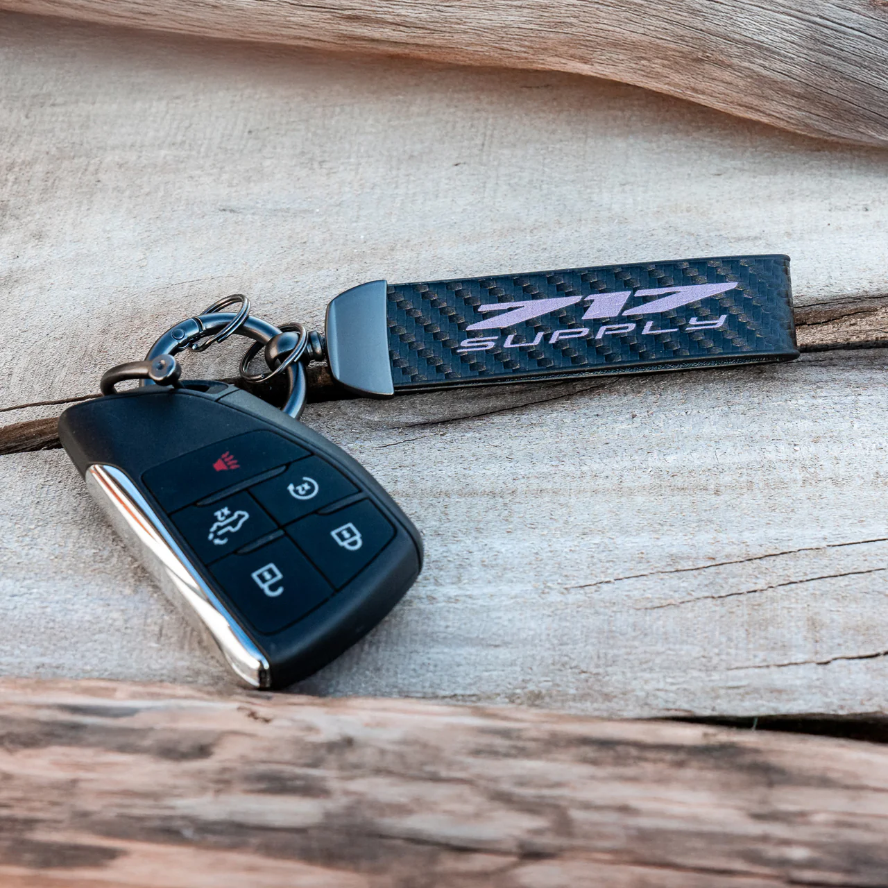 717 Supply Carbon Keytag - Image 4