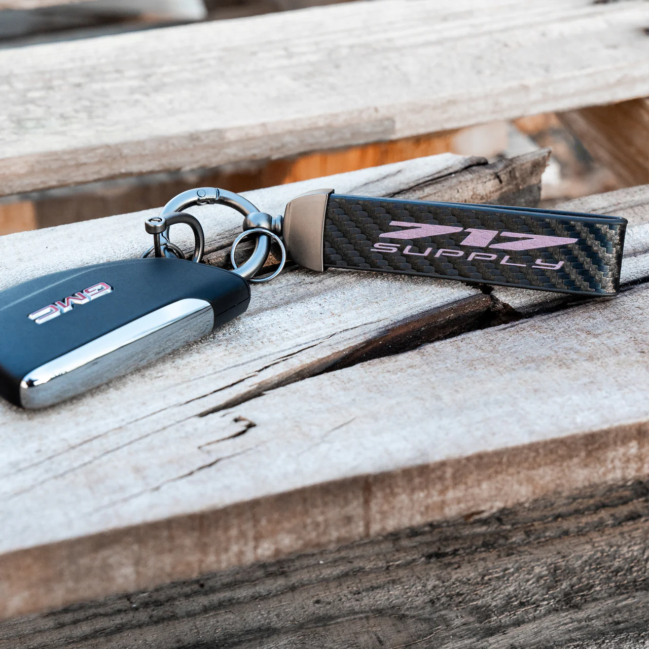 717 Supply Carbon Keytag - Image 5