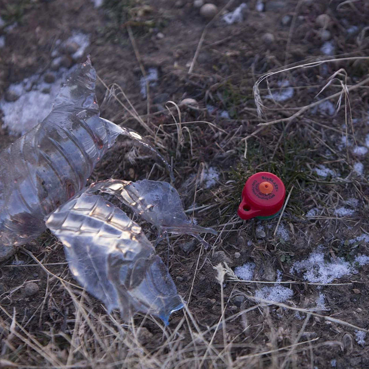 Reusable Big Blast Plastic Bottle Top Cap Targets - Image 6